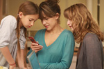 Sophie Marceau (Anne, Mitte), Christa Theret (Lola, rechts)
